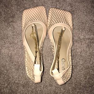 Chain detailed square toe fishnet kitten heel